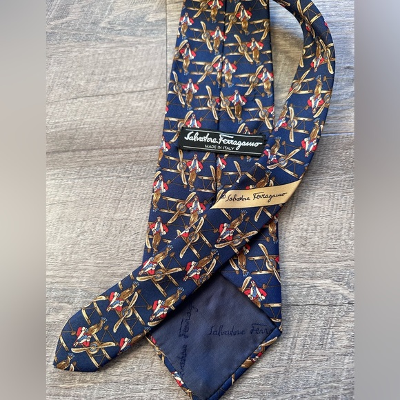 Vintage Salvatore Ferragamo Navy Blue Airplane Pilot
Aviator Silk Tie - Picture 8 of 11